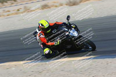 media/Mar-12-2022-SoCal Trackdays (Sat) [[152081554b]]/Turn 14 Inside (155pm)/